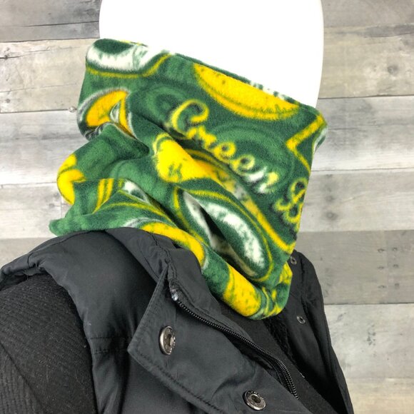 Green Bay Packers Fleece Neck Warmer: Handmade Scarf Tube - Picture 3 of 10